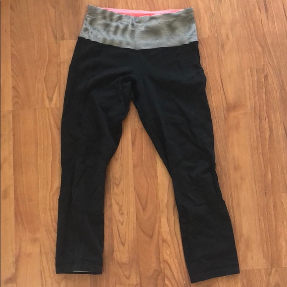 Cropped lululemon leggings - Picture 1 of 2